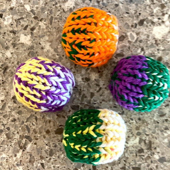 FreshQTY 4 100% organic catnip hand knit toys hand crafted 100% cotton materials - Picture 2 of 7